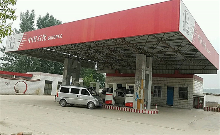 石狮加油站钢结构网架案例5